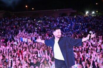 حمادة هلال يُشعل أجواء الصيف في القاهرة بحفل جماهيري ضخم