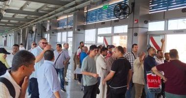 إقبال كبير على الأتوبيس الترددى من نزلة الزراعى حتى أكاديمية الشرطة.. صور