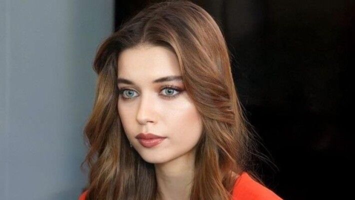 عفراء ساراتش أوغلي بتصرف غريب