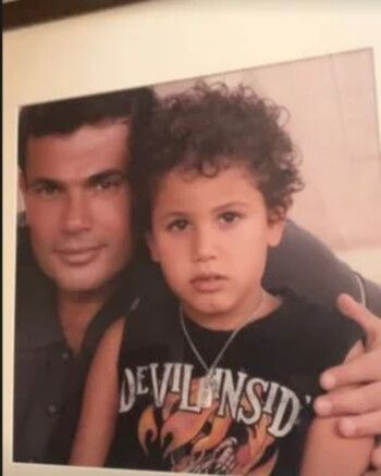 أبناء عمرو دياب يحتفلون بعيد الأب بصور نادرة