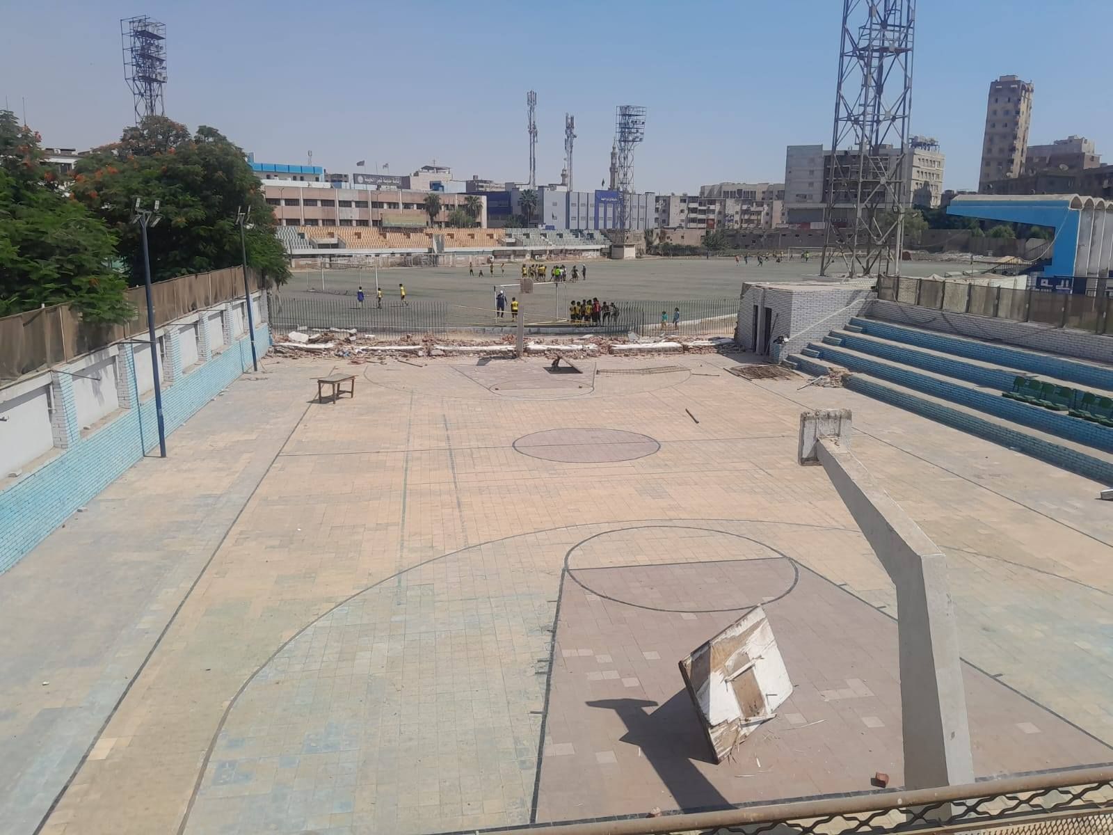 اتحاد العمال يعيد إحياء ملعب المؤسسة العمالية بعد 10 سنوات من التوقف