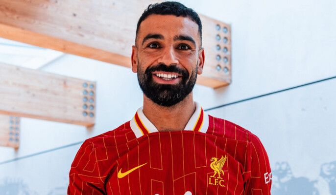 محمد صلاح يحتفل بعيد ميلاده بطريقة لافتة