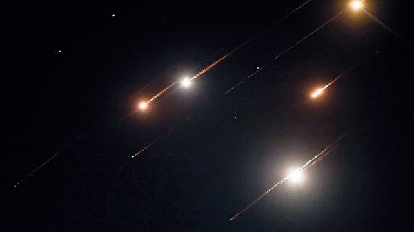 تواصل اضطراب حركة الملاحة الجوية