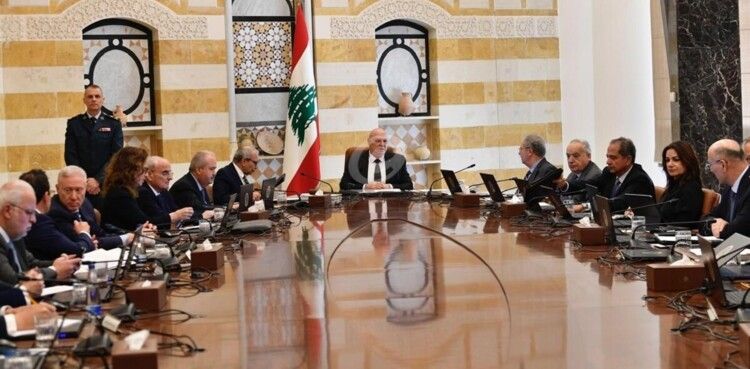 بدء جلسة مجلس الوزراء في قصر بعبدا وعلى جدول أعمالها 49 بندًا