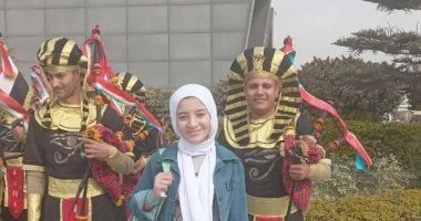 إسراء الأولى بالشهادة الإعدادية بالجيزة: فخورة بنجاحى.. ووالدها: مش بتاخد دروس