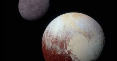 تكنولوجيا: تلسكوب جيمس ويب يكشف: ضباب بلوتو يبرّد غلافه الجوي ويصبغ قطبي شارون بالأحمر