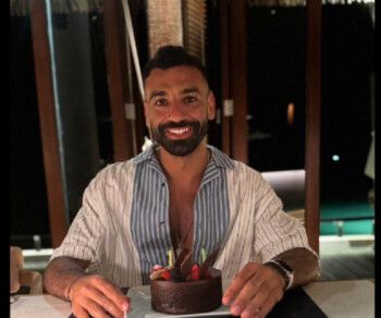 محمد صلاح يحتفل بعيد ميلاده بطريقة لافتة