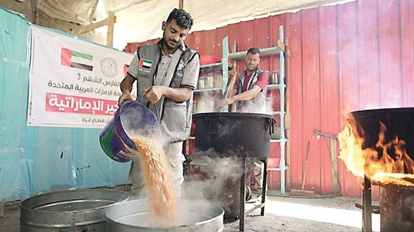 «الفارس الشهم 3» تدعم تكيات الطعام في جنوب غزة