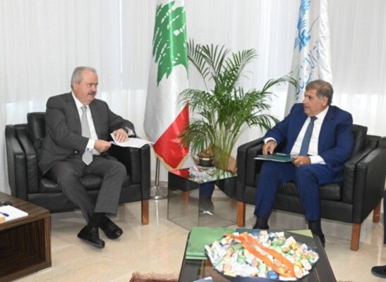 جابر تسلّم من سقلاوي 114 مليون دولار كدفعة أخيرة من عائدات الريجي للخزينة والتقى الخوري وزيدان