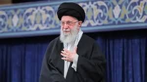 عاجل : نقل المرشد الإيراني " علي خامنئي" وعائلته إلى ملجأ تحت الأرض