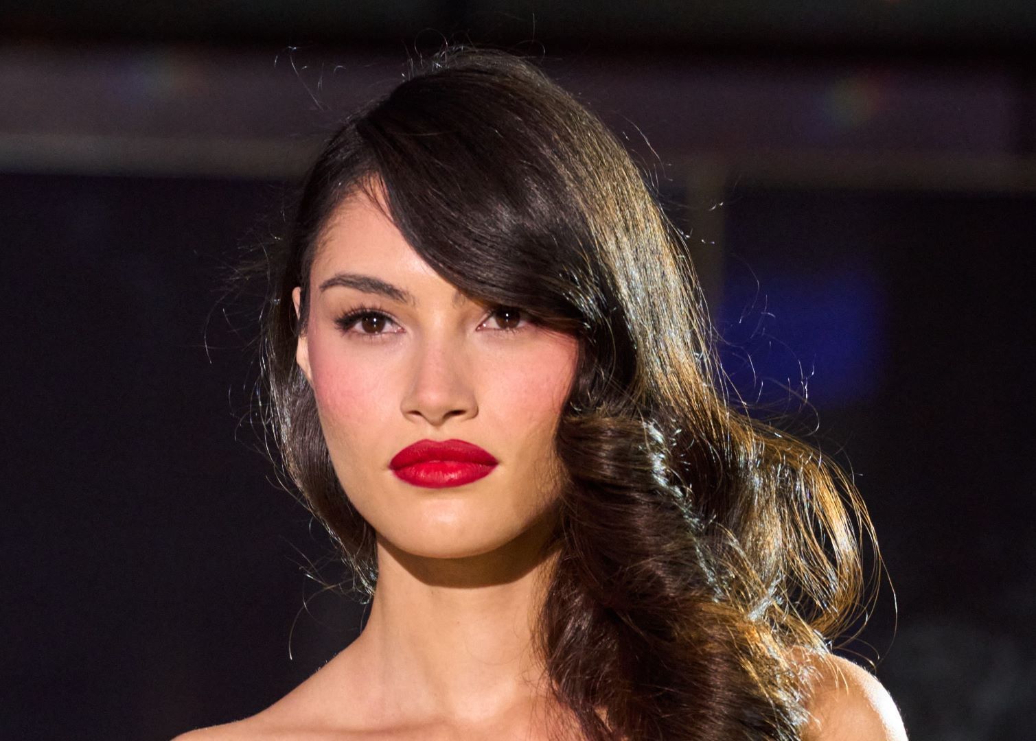 أخطاء شائعة عند اختيار أحمر الشفاه للبشرة السمراء والفاتحة.. تجنبيها