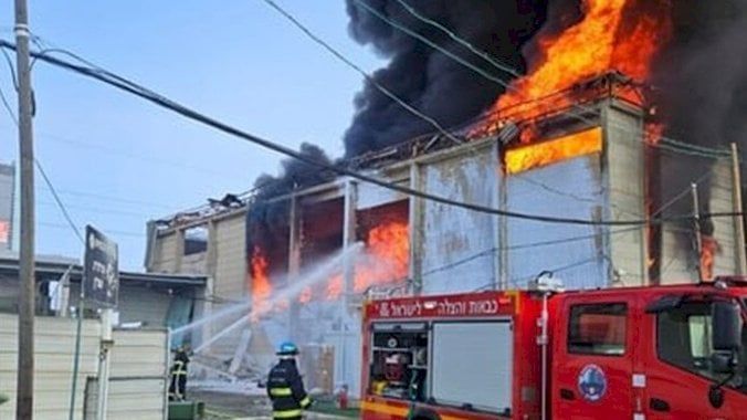 الحرس الثوري الإيراني يعلن تدمير مقر الموساد في ضربات دقيقة شمال تل أبيب