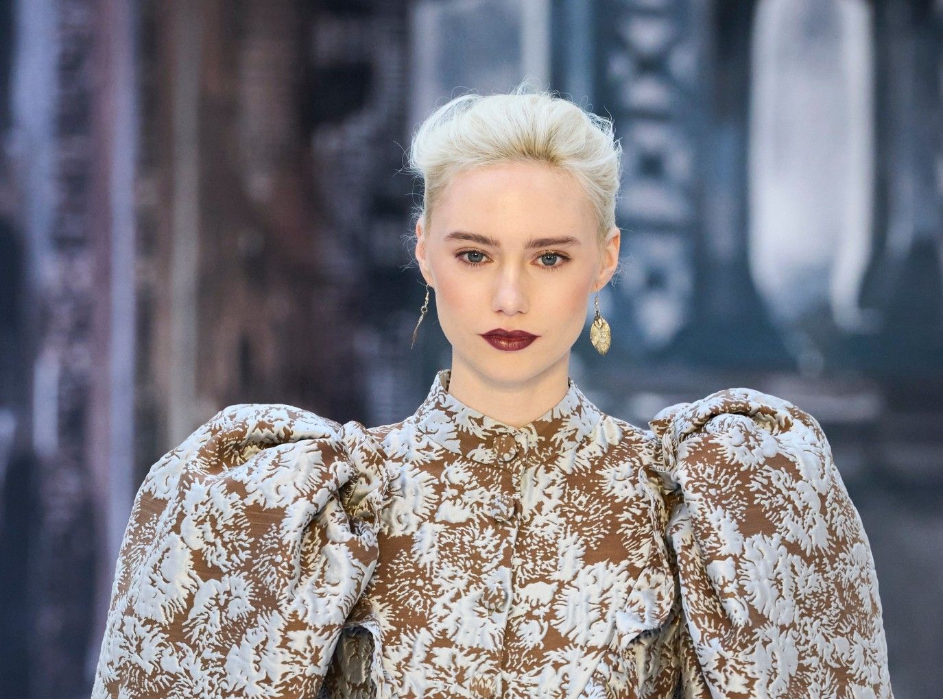 أخطاء شائعة عند اختيار أحمر الشفاه للبشرة السمراء والفاتحة.. تجنبيها