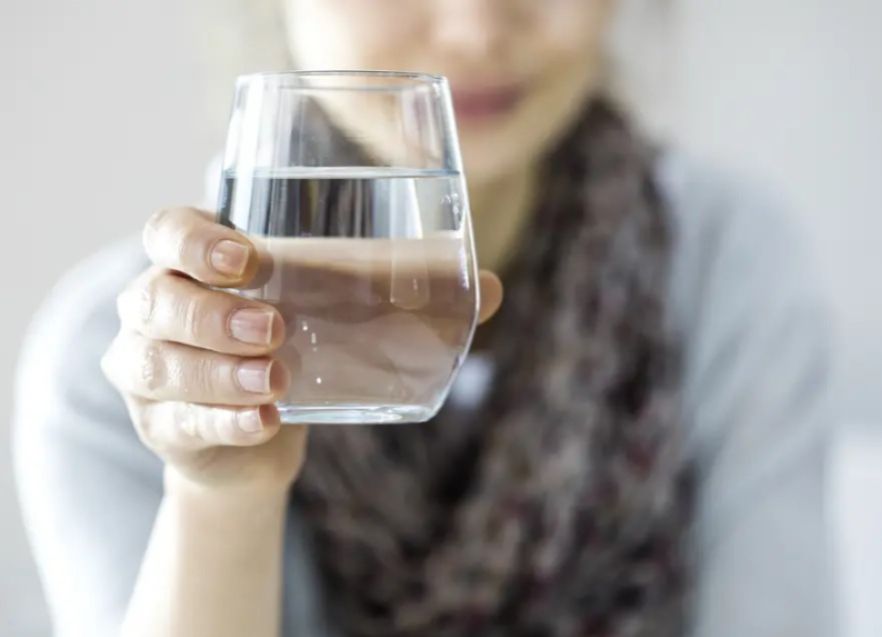 الامارات | جفاف الجسم.. 5 مؤشرات "مقلقة"