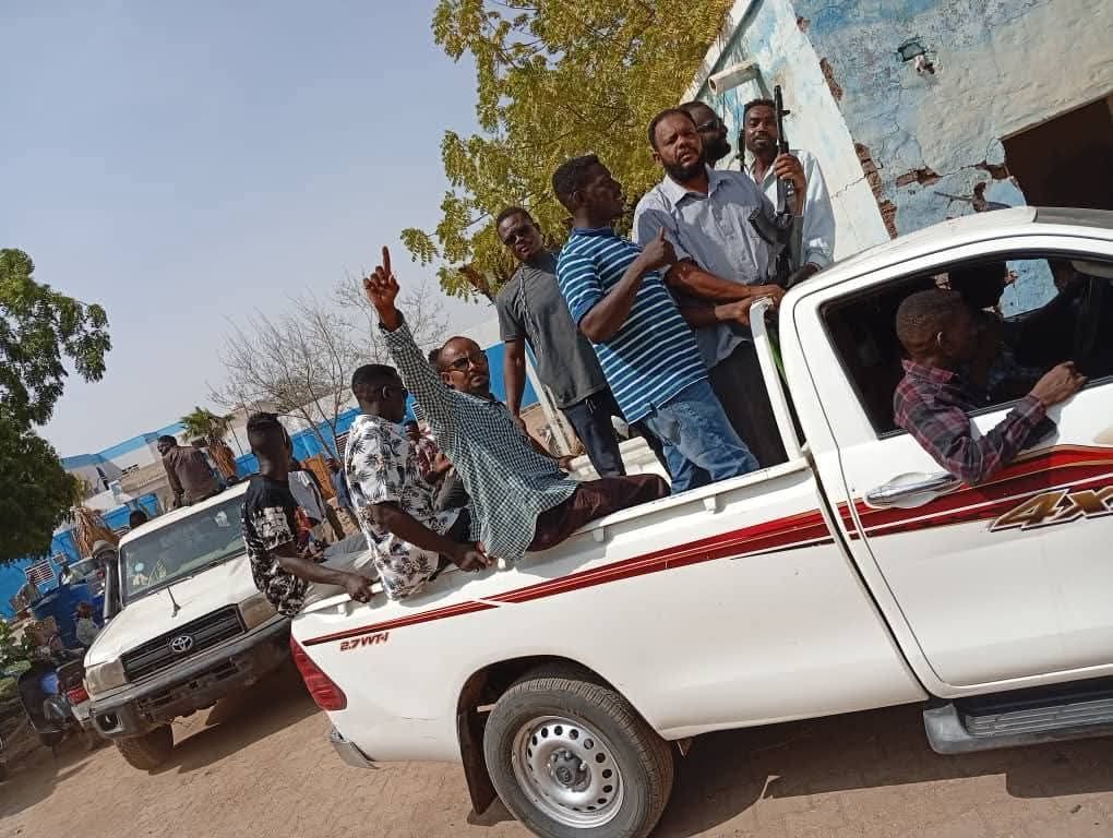 المباحث الجنائية المركزية ولاية الجزيرة تنفذ حملة أمنية كبري بالسوق العمومي وتضبط معتادي إجرام