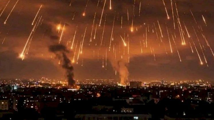 إيران تعلن قصف إسرائيل بصاروخ غير مرئي للرادارات: "المفاجآت قادمة"