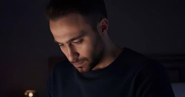 حسام حبيب يطرح توزيعا جديدا لأغنية "سيبتك".. فيديو