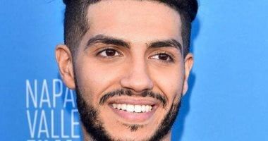 مينا مسعود وأبطال "فى عز الضهر" يحتفلون بالعرض الخاص للفيلم وسط حضور كثيف