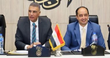 محافظ أسوان يشيد بجهود صندوق مكافحة الإدمان فى الأنشطة الوقائية