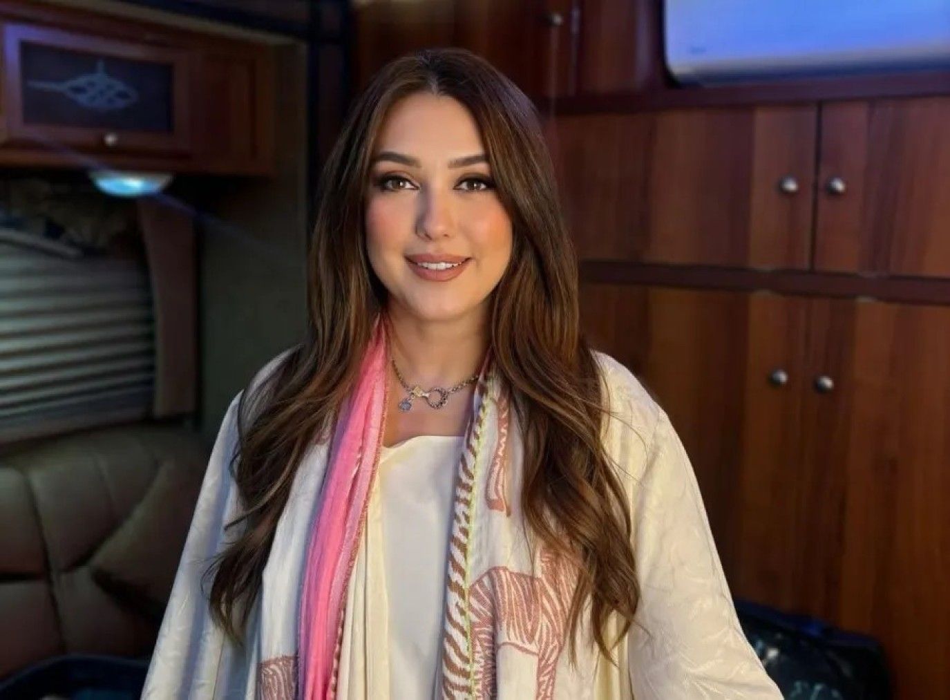 ابن النصابة يعلن عودة كندة علوش: من فترة غياب إلى منصة التتويج مروراً بلحظة مؤثرة