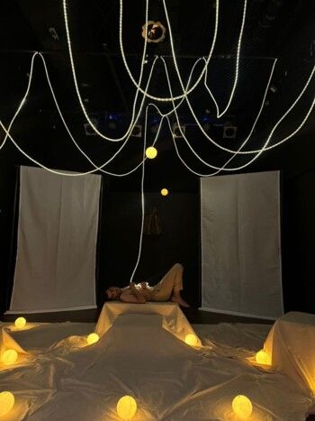 "بالسابع" مسرحية خارجة عن المألوف.. وميراي بانوسيان وجو الخوري يصرّحان لـ"الفن"