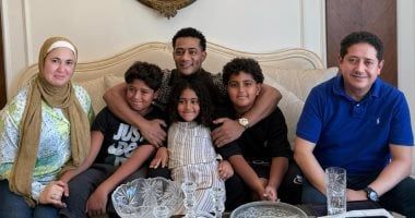 محمد رمضان يعلن انتهاء أزمة نجله والصلح: كل اللي فات إشاعات على وعمر إخوات