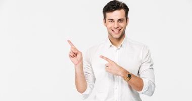 يجوز للعامل تجميع الراحات الأسبوعية حسب طبيعة العمل.. اعرف التفاصيل