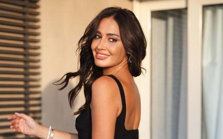 بالصور- حلا شيحة تحتفل بإنجاز جديد مع ابنتَيها وتوجّه رسالة مؤثّرة للجمهور