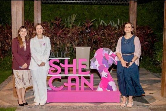 تكريم الإعلامية علا الشافعي في "She Builds Beyond" لدعم رائدات الأعمال