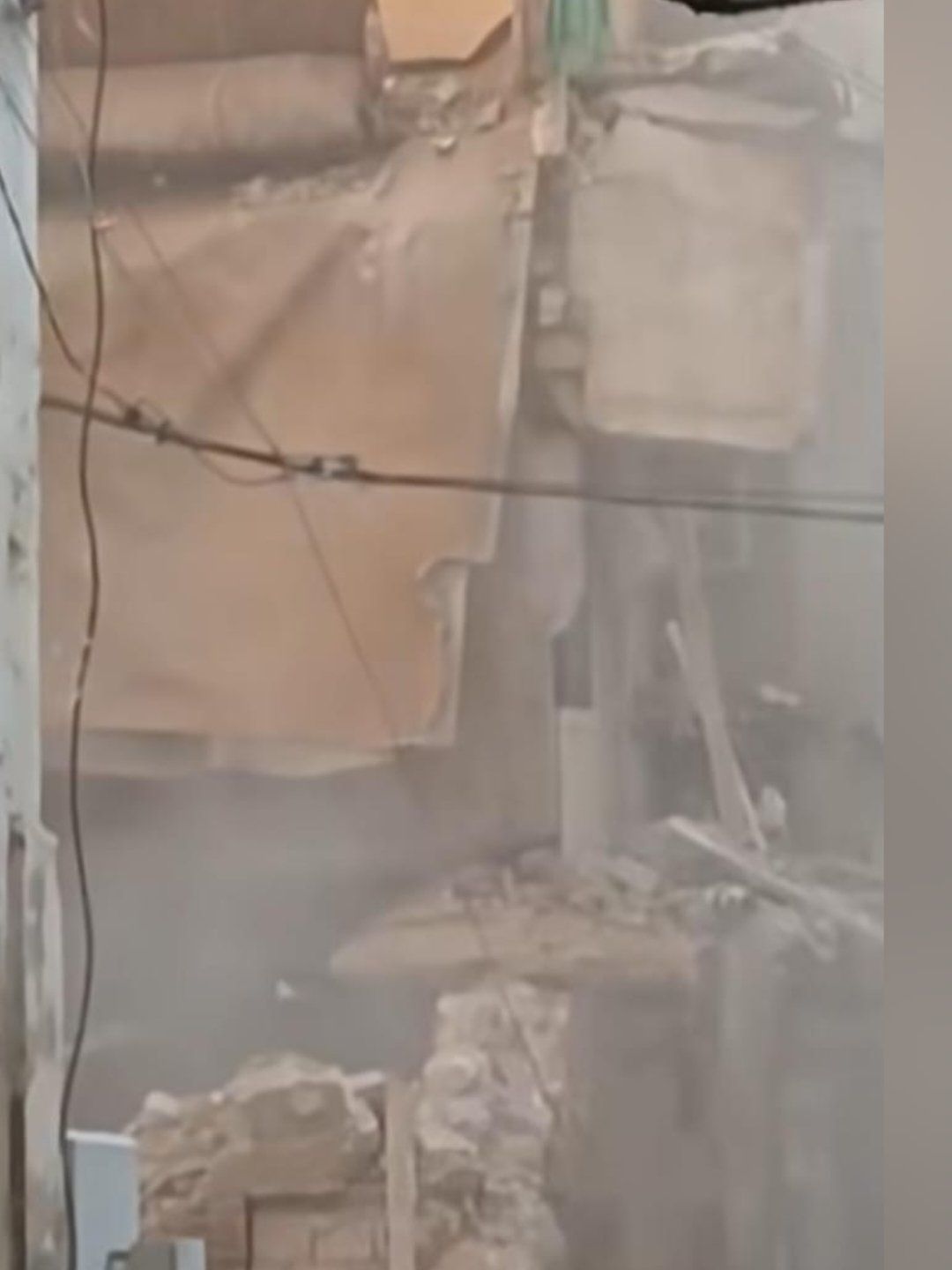 حى شرق الإسكندرية يكشف تفاصيل انهيار عقار بمنطقة باكوس.. صور