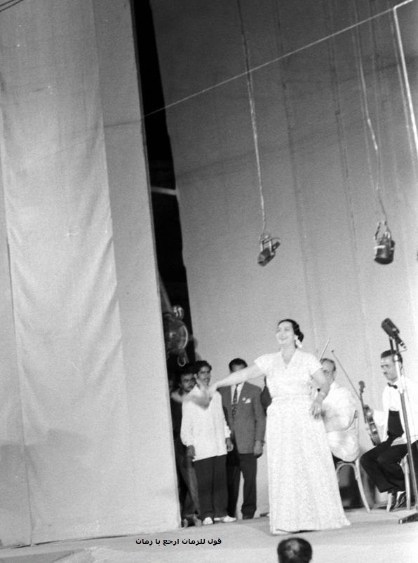 من خشبة المسرح إلى قلوب المصريين.. مشاهد فنية خالدة في احتفال عيد الجلاء