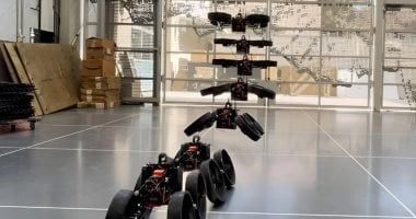 تكنولوجيا: طائرة بدون طيار تتحول بسلاسة بين وضعى الطيران والقيادة على الأرض.. فيديو