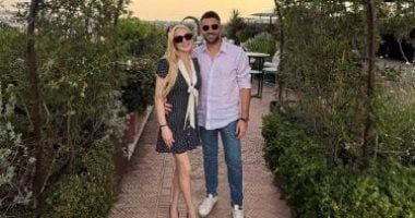 ليندسي لوهان تحتفل بيوم مهم مع صورة غير مرئية لزوجها وابنها