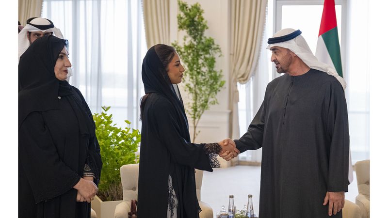 الامارات | روضة السركال: مقابلة رئيس الدولة «الدقائق الأغلى في حياتي»