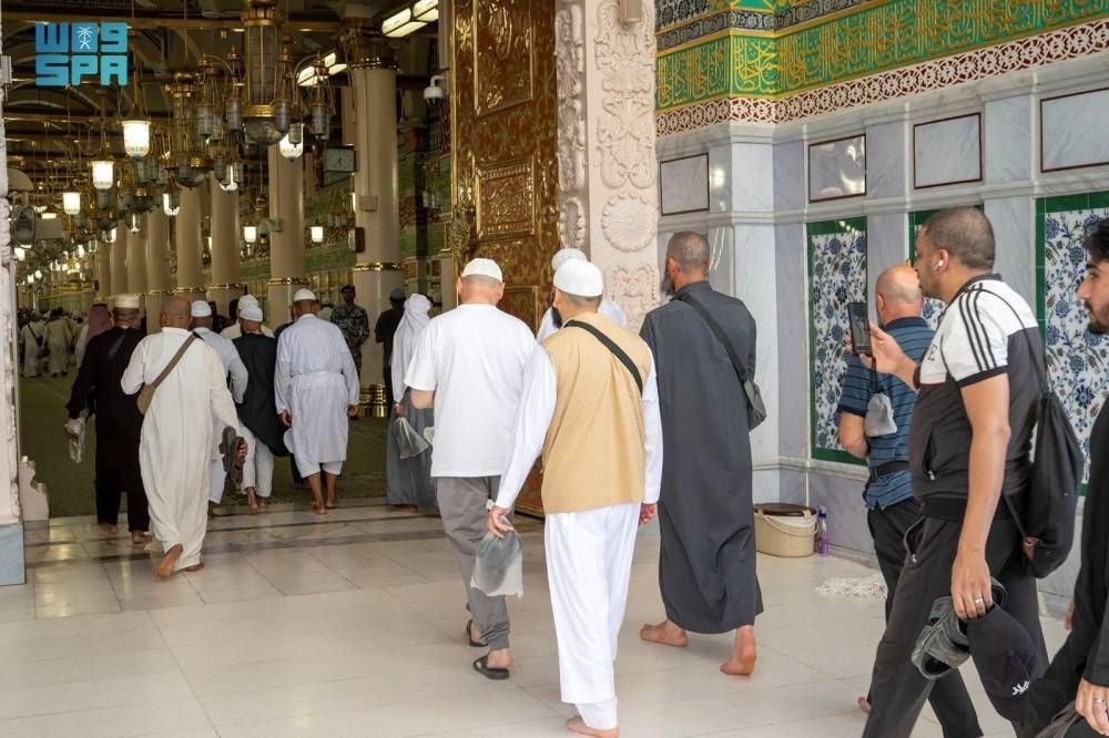 تسهيل وصول الزائرين إلى الروضة الشريفة