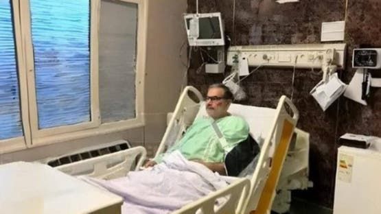 صورة لشمخاني على سرير المستشفى تثير حيرة.. ما القصة؟