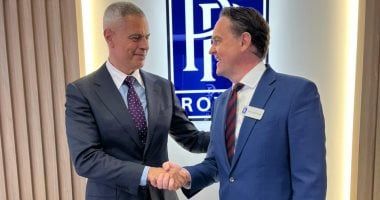 مصر للطيران تعلن توقيع صفقة شراء 12 محركا لـ 6 طائرات من طراز A350-900