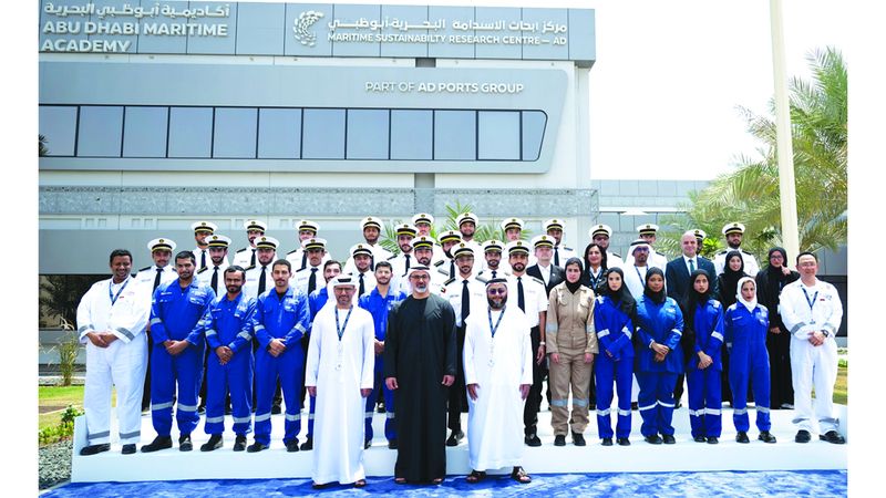 الامارات | خالد بن محمد يتفقد المقر الجديد لأكاديمية أبوظبي البحرية