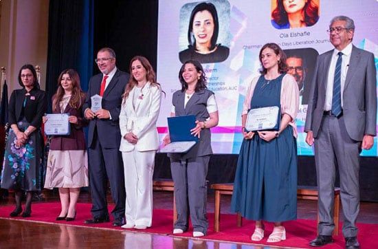 تكريم الإعلامية علا الشافعي في "She Builds Beyond" لدعم رائدات الأعمال