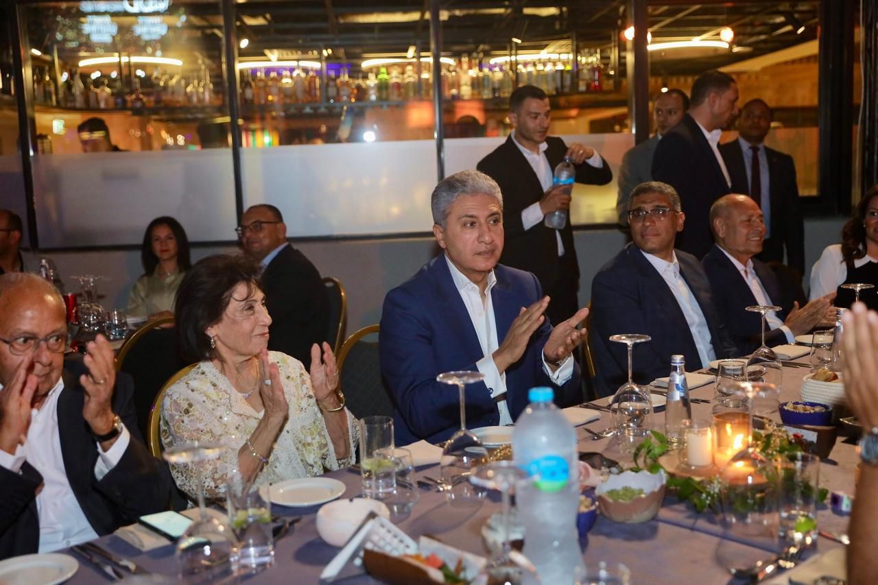 وزير السياحة يشهد الافتتاح الرسمي لأول فندق للفنون في مصر وأفريقيا