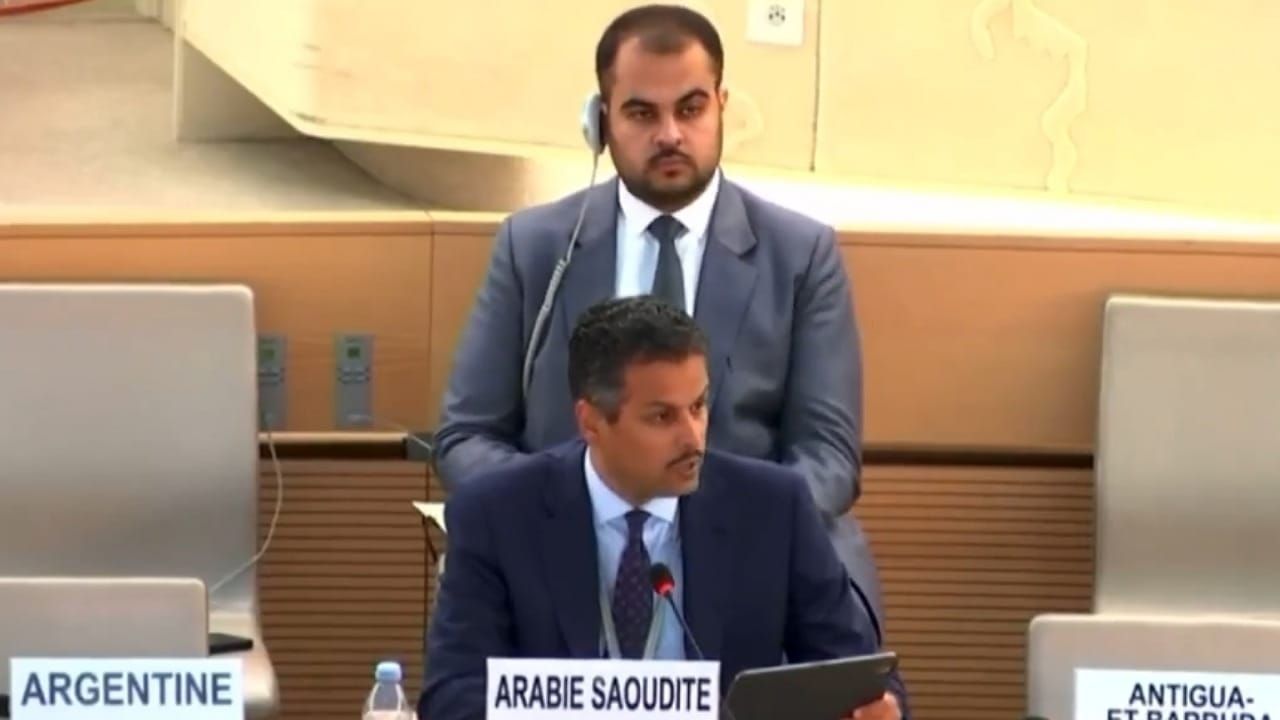 ابن خثيلة: المملكة تدعو لوقف الانتهاكات الإسرائيلية وتدعم جهود التهدئة الفورية .. فيديو