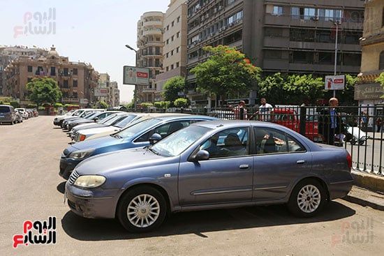 محافظ القاهرة يطالب المواطنين بالإبلاغ عن تجاوز السياس المرخصين أو المخالفين