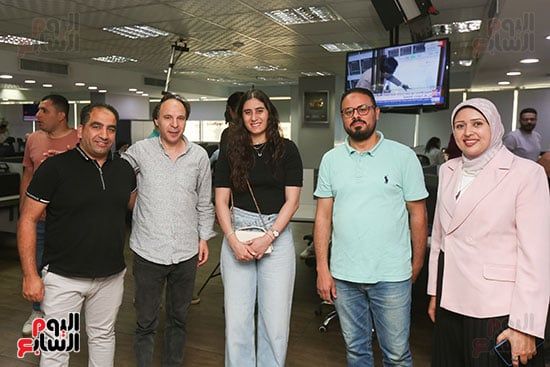 نور الشربيني أسطورة الاسكواش تزور " الخليج 365" بعد تتويجها ببطولة العالم