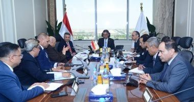 وزير التموين يتابع انتظام عمل منظومة إنتاج الخبز البلدى المدعم