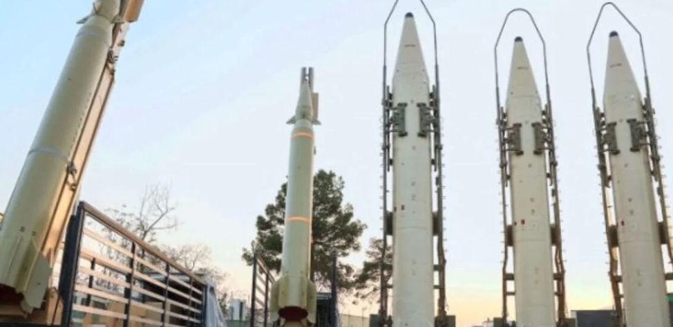 تصعيد خطير في الشرق الأوسط.. هل تستهدف إيران القواعد الأمريكية؟