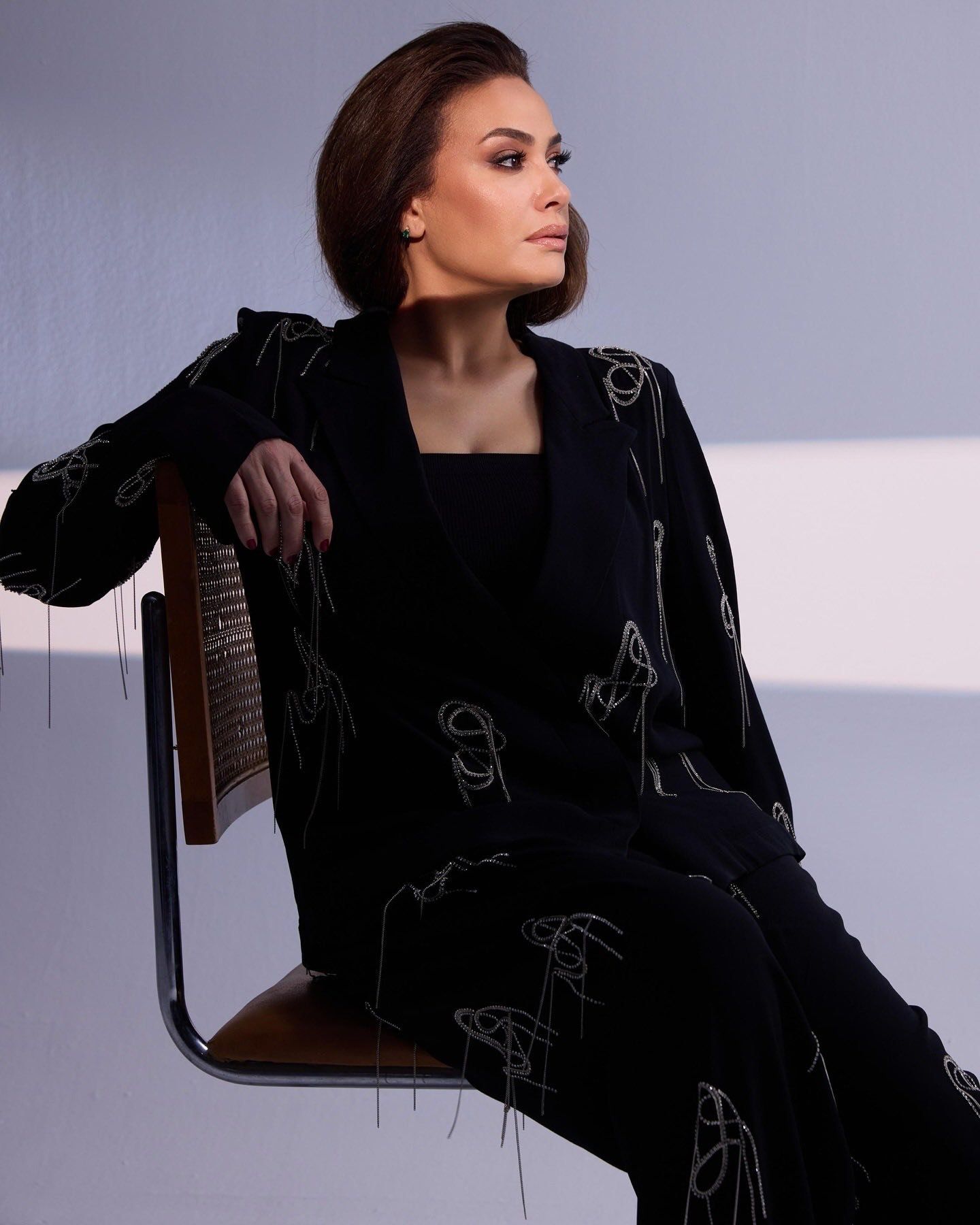 مصادر تحسم الجدل.. فصل هند صبري من نقابة المهن التمثيلية شائعات