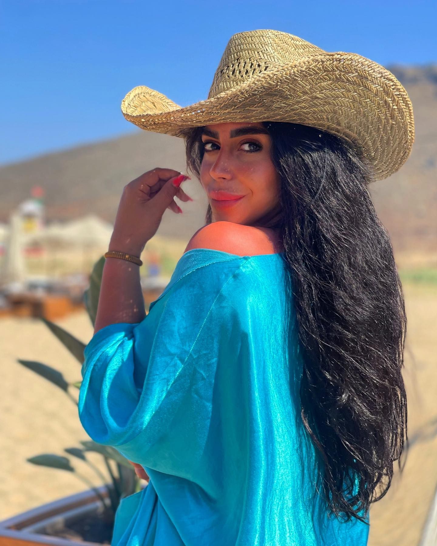 ماهيتاب ماجد المصري.. جولة بحساب أحدث عروس بالوسط الفني على انستجرام