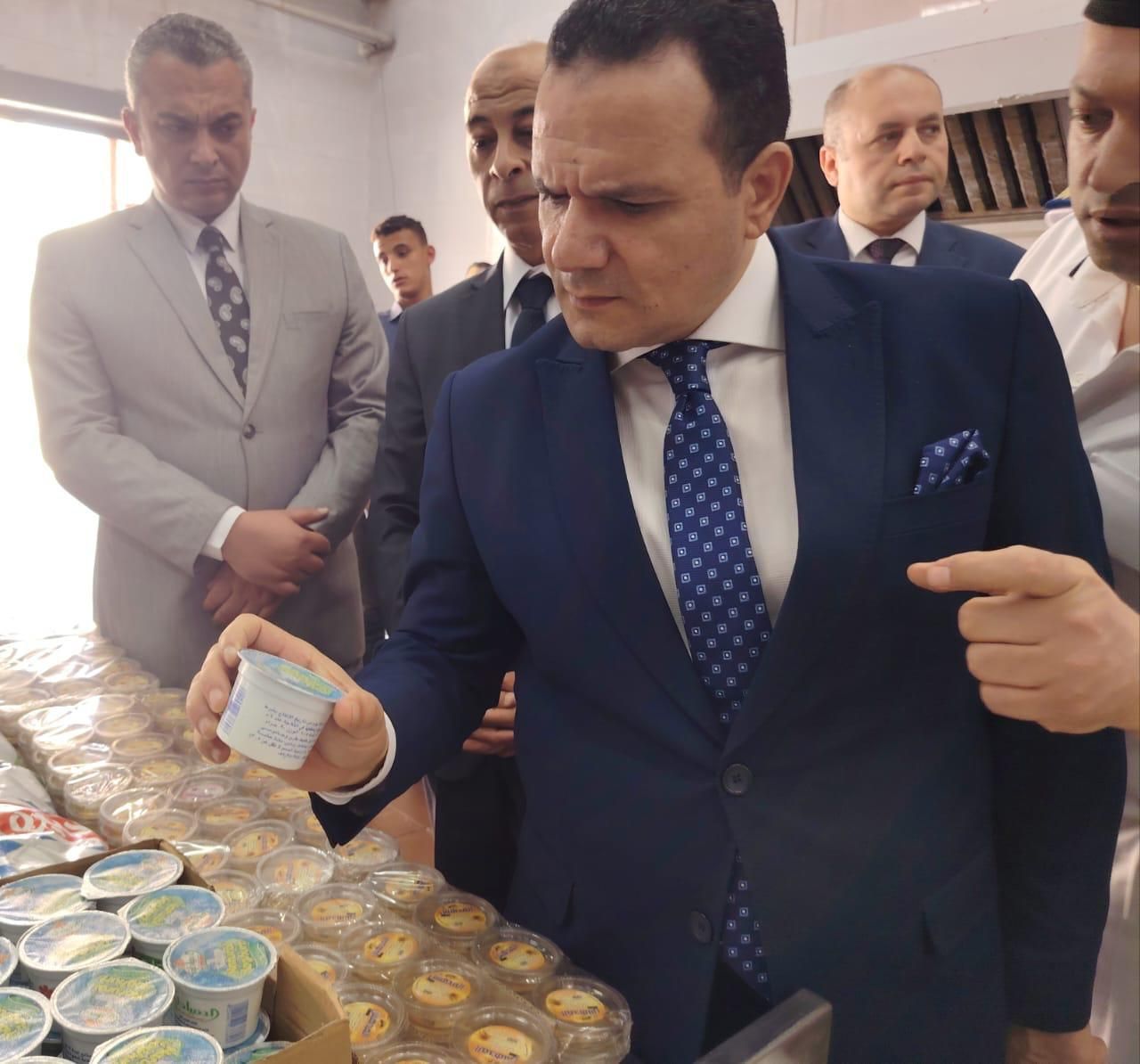 النيابة العامة تجرى تفتيشا لمركز إصلاح وتأهيل العاشر من رمضان "4" رجال