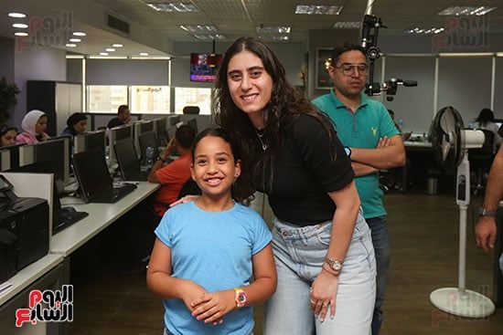 نور الشربيني أسطورة الاسكواش تزور " الخليج 365" بعد تتويجها ببطولة العالم