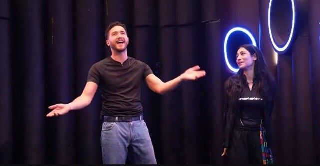 خبر خطوبة أحمد مالك وهدى المفتي إلى العلن.. وتصرف مي كساب يثير الجدل